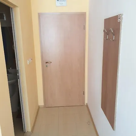 Afrodita I Studio Apartment